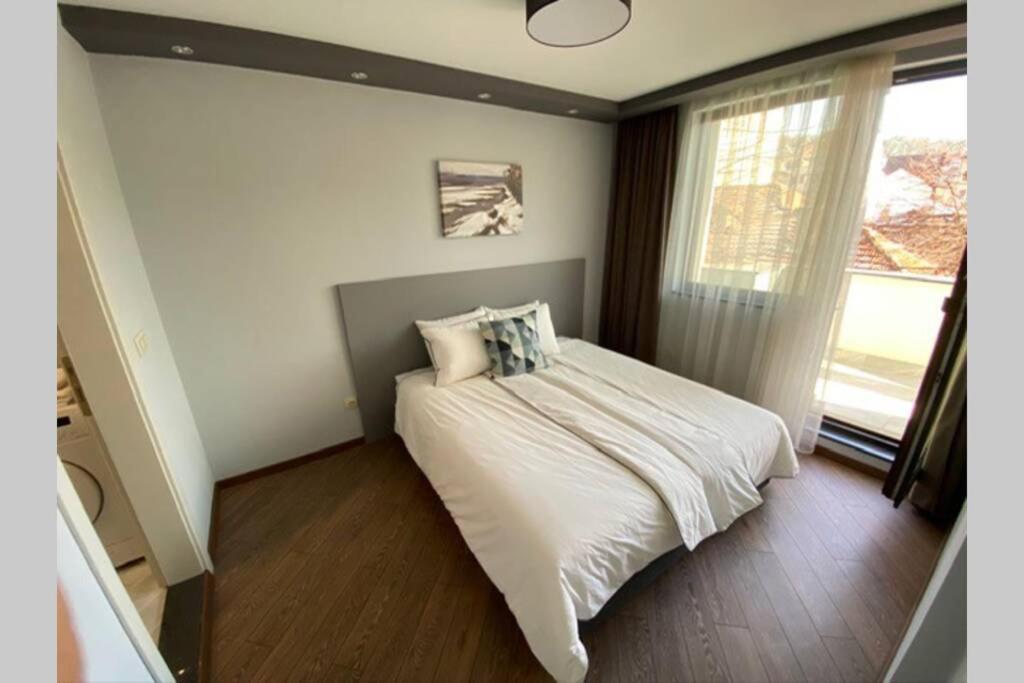 Lux 1Bd/1Ba City Center Apartment Μπλαγκόεβγκραντ Εξωτερικό φωτογραφία