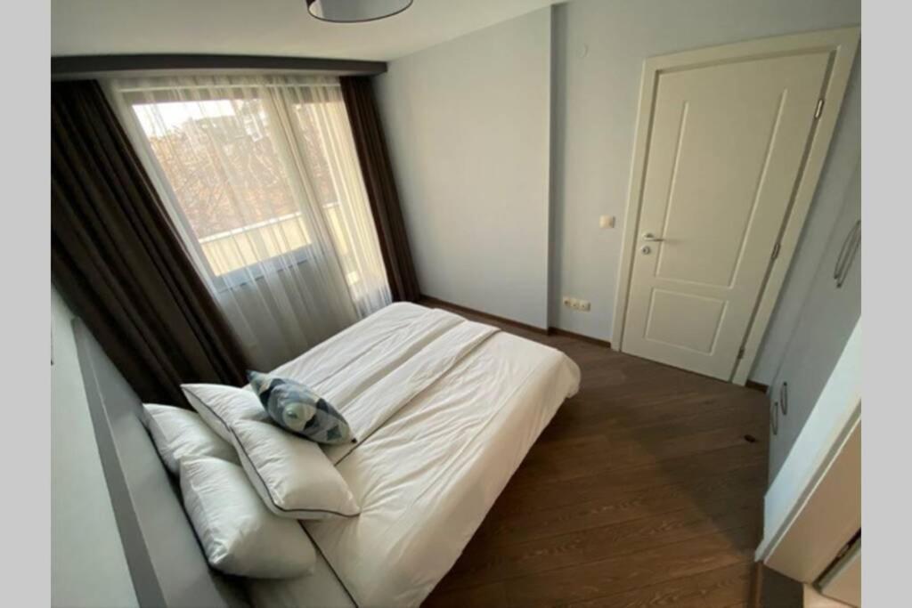 Lux 1Bd/1Ba City Center Apartment Μπλαγκόεβγκραντ Εξωτερικό φωτογραφία