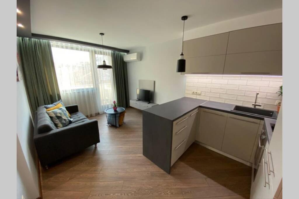 Lux 1Bd/1Ba City Center Apartment Μπλαγκόεβγκραντ Εξωτερικό φωτογραφία